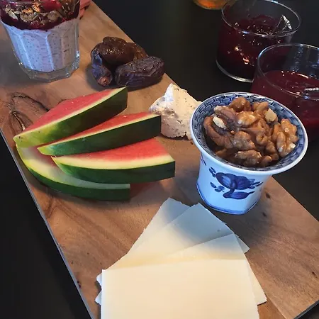 Alsbrogaard Bed & Breakfast 3*